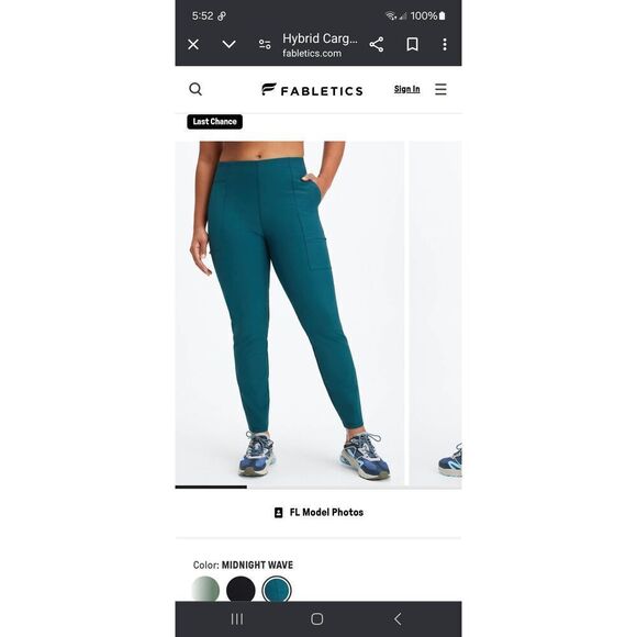 New Medium Fabletics Midnight Wave High Waist Cargo Pants with Pockets NWT - Picture 1 of 8